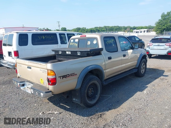 2002 Toyota Tacoma with VIN 5TEHN72NX2Z885767, listed as a IAAI auction lot 42643995 with 308,492 mi miles and . Bid and sale history available at DreamBid. Image 4.