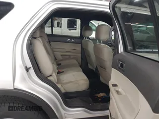 2013 Ford Explorer z VIN 1FM5K8B89DGB30076, wystawiony jako IAAI lot #42274929 z przebiegiem 268 795 mil mil oraz . Historia ofert i sprzedaży dostępna na DreamBid. Obrazek 8.