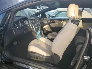 2018 Buick Cascada Premium с VIN W04WH3N5XJG045877, выставлен на аукционе Copart как лот 73837884 с пробегом 37 085 миль миль и Списание • Salvage title. История ставок и продаж доступна на DreamBid. Изображение 7.