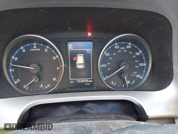 2018 Toyota RAV4 XLE with VIN JTMWFREV7JD125119, listed as a IAAI auction lot 41841021 with 132,659 mi miles and . Bid and sale history available at DreamBid. Image 7.