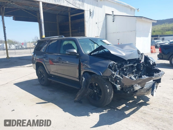 2019 Toyota 4Runner SR5 с VIN JTEBU5JR0K5664825, выставлен на аукционе IAAI как лот 42104780 с пробегом 64 209 миль миль и . История ставок и продаж доступна на DreamBid. Изображение 1.