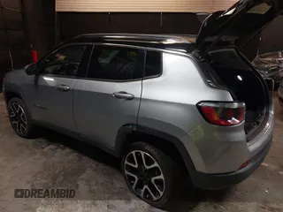 2018 Jeep Compass Limited with VIN 3C4NJDCB4JT482046, listed as a IAAI auction lot 42471049 with 67,666 mi miles and . Bid and sale history available at DreamBid. Image 3.
