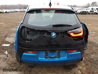 2017 BMW i3 with VIN WBY1Z8C50HV551722, listed as a Copart auction lot 37751273 with 3,673 mi miles. Bid and sale history available at carsss.com. Image 6.