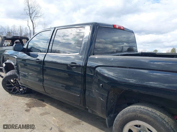 2016 Chevrolet Silverado 1500 LT with VIN 3GCUKREC3GG198548, listed as a IAAI auction lot 41718152 with 189,416 mi miles. Bid and sale history available at carsss.com. Image 14.