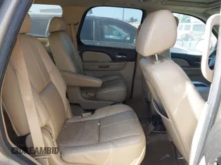 2007 Chevrolet Tahoe LT z VIN 1GNFK13007J146559, wystawiony jako IAAI lot #42686539 z przebiegiem 278 300 mil mil oraz . Historia ofert i sprzedaży dostępna na DreamBid. Obrazek 8.