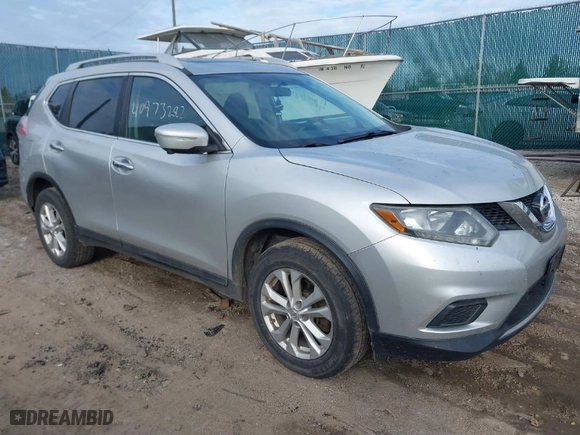 2015 Nissan Rogue SV with VIN 5N1AT2MV4FC832621, listed as a IAAI auction lot 40962953 with 180810 miles. Bid and sale history available at carsss.com. Image 1.