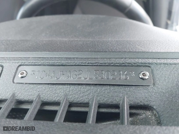 2018 Jeep Wrangler JK Sport with VIN 1C4AJWAG2JL830236, listed as a IAAI auction lot 41229139 with 81,315 mi miles. Bid and sale history available at carsss.com. Image 9.
