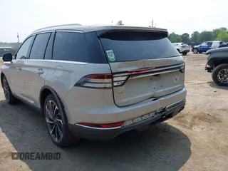 2020 Lincoln Aviator Reserve with VIN 5LM5J7XC8LGL00255, listed as a IAAI auction lot 42413528 with 24,480 mi miles and . Bid and sale history available at DreamBid. Image 6.