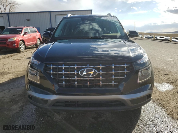 2024 Hyundai Venue SEL with VIN KMHRC8A3XRU302225, listed as a Copart auction lot 45201045 with NaN miles and Salvage Title. Bid and sale history available at carsss.com. Image 5.