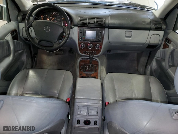 2002 Mercedes-Benz M-Class with VIN 4JGAB54E22A309625, listed as a Copart auction lot 51300405 with 90,227 mi miles and Salvage Title. Bid and sale history available at carsss.com. Image 8.