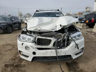 2014 BMW X5 xDrive35i with VIN 5UXKR0C56E0K48703, listed as a Copart auction lot 44233655 with 73,929 mi miles and Salvage Title. Bid and sale history available at carsss.com. Image 5.