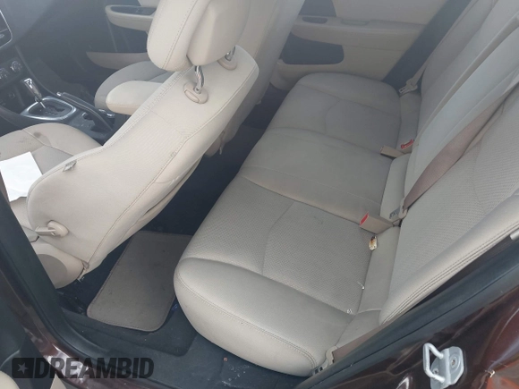 2013 Chrysler 200 Touring z VIN 1C3CCBBB2DN538825, wystawiony jako IAAI lot #42009269 z przebiegiem 90 897 mil mil oraz . Historia ofert i sprzedaży dostępna na DreamBid. Obrazek 8.