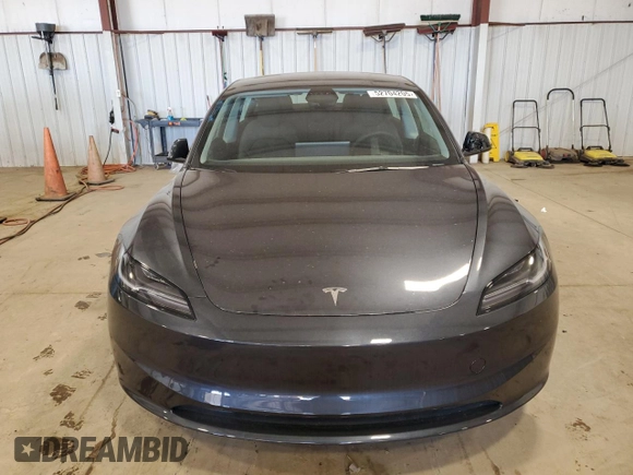 2025 Tesla Model 3 Long Range with VIN 5YJ3E1EB3SF904881, listed as a Copart auction lot 52704205 with 1,904 mi miles and Salvage Title. Bid and sale history available at DreamBid. Image 5.