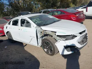 2020 Chevrolet Malibu LT with VIN 1G1ZD5ST2LF057911, listed as a IAAI auction lot 40670556 with 91,014 mi miles and . Bid and sale history available at carsss.com. Image 1.