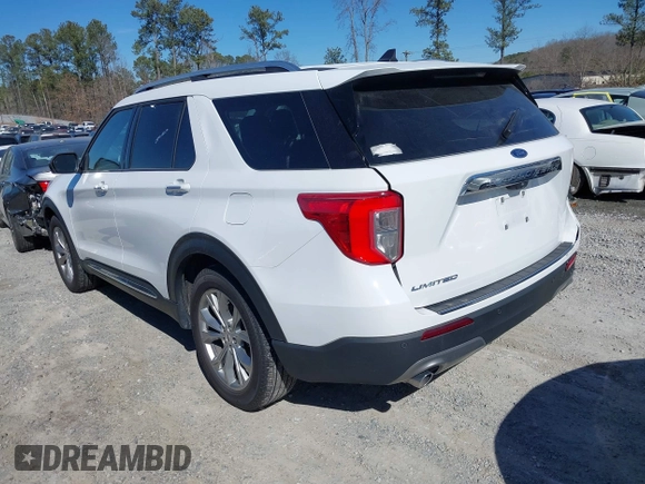 2024 Ford Explorer Limited with VIN 1FMSK7FH2RGA29640, listed as a IAAI auction lot 41573425 with 37,364 mi miles. Bid and sale history available at carsss.com. Image 3.