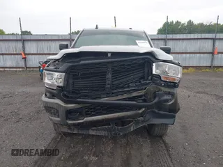 2022 Ram 2500 Tradesman with VIN 3C6UR5CJ2NG253565, listed as a IAAI auction lot 42230918 with 50,050 mi miles and . Bid and sale history available at DreamBid. Image 12.