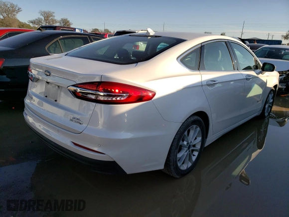 2019 Ford Fusion Hybrid SEL with VIN 3FA6P0MU0KR214689, listed as a Copart auction lot 39128013 with 51,443 mi miles. Bid and sale history available at carsss.com. Image 3.