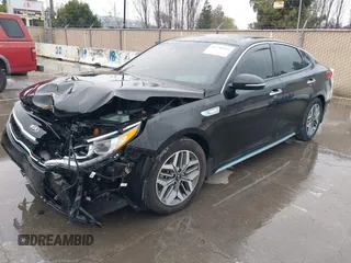2020 Kia Optima Hybrid EX with VIN KNAGU4LE2L5039095, listed as a IAAI auction lot 41746011 with 82,014 mi miles. Bid and sale history available at carsss.com. Image 2.