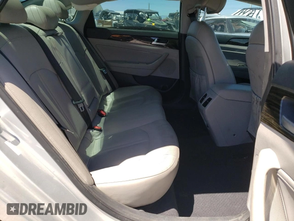 2017 Hyundai Sonata Hybrid Limited with VIN KMHE34L16HA051108, listed as a Copart auction lot 63141923 with 152,407 mi miles. Bid and sale history available at carsss.com. Image 10.
