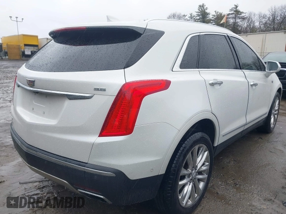 2017 Cadillac XT5 Platinum AWD with VIN 1GYKNFRS1HZ172301, listed as a IAAI auction lot 41847790 with 132,314 mi miles. Bid and sale history available at carsss.com. Image 4.