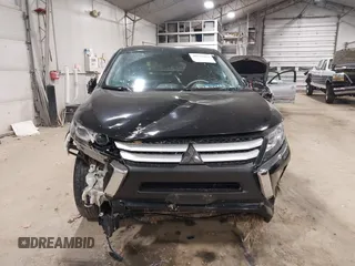 2020 Mitsubishi Eclipse Cross ES z VIN JA4AS3AA0LZ006141, wystawiony jako IAAI lot #40859492 z przebiegiem 92 516 mil mil oraz . Historia ofert i sprzedaży dostępna na DreamBid. Obrazek 11.