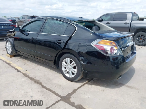 2011 Nissan Altima 2.5 S with VIN 1N4AL2APXBN435512, listed as a IAAI auction lot 41913622 with 199,646 mi miles. Bid and sale history available at carsss.com. Image 3.