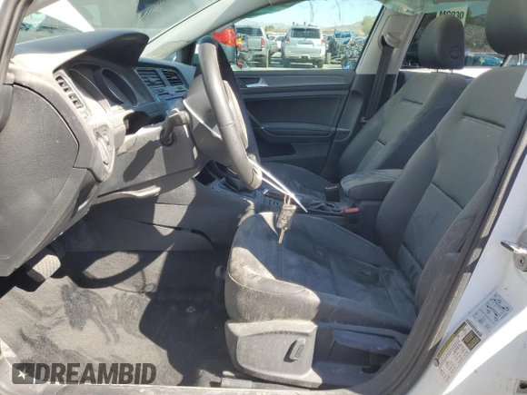 2021 Volkswagen Golf TSI z VIN 3VWG57AU7MM014486, wystawiony jako Copart lot #46552545 z przebiegiem 64 437 mil mil oraz Szkoda całkowita • Salvage title. Historia ofert i sprzedaży dostępna na DreamBid. Obrazek 7.