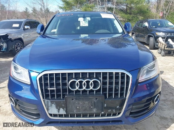 2014 Audi Q5 Premium Plus with VIN WA1LFAFP7EA128317, listed as a IAAI auction lot 41901219 with 145,963 mi miles. Bid and sale history available at carsss.com. Image 6.