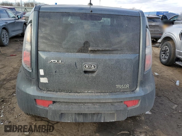 2011 Kia Soul + with VIN KNDJT2A21B7248744, listed as a Copart auction lot 43058535 with 118,932 mi miles and Salvage Title. Bid and sale history available at carsss.com. Image 6.
