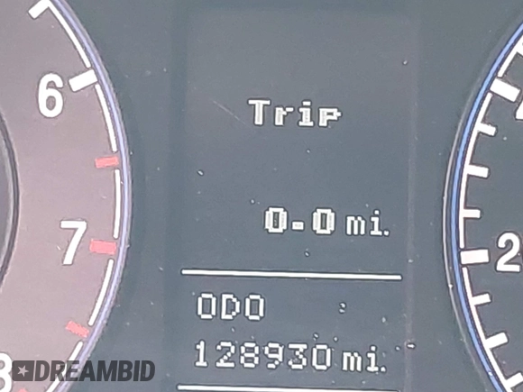 2007 Hyundai Azera SE with VIN KMHFC46F67A186034, listed as a IAAI auction lot 39181735 with 128,930 mi miles. Bid and sale history available at carsss.com. Image 15.