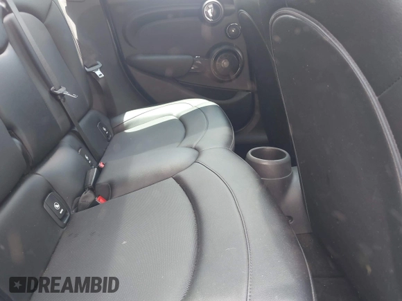 2017 MINI Hardtop 4 Door Cooper with VIN WMWXU1C59H2E18069, listed as a IAAI auction lot 42286035 with 85,835 mi miles and . Bid and sale history available at DreamBid. Image 8.