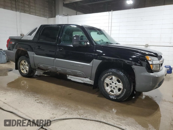 2002 Chevrolet Avalanche with VIN 3GNEK13T32G183380, listed as a Copart auction lot 77013414 with 190,568 mi miles and Clean Title. Bid and sale history available at carsss.com. Image 4.