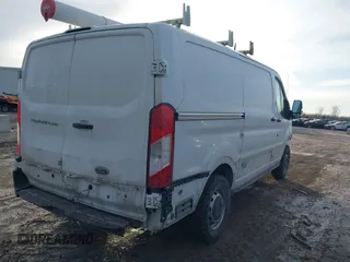 2017 Ford Transit z VIN 1FTYR1YM0HKB27935, wystawiony jako IAAI lot #41513908 z przebiegiem 80 422 mil mil oraz . Historia ofert i sprzedaży dostępna na DreamBid. Obrazek 4.