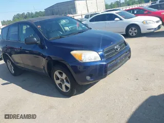 2007 Toyota RAV4 with VIN JTMZD33V375039151, listed as a IAAI auction lot 41993091 with 156,123 mi miles. Bid and sale history available at carsss.com. Image 1.