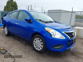 2015 Nissan Versa SV with VIN 3N1CN7AP8FL823227, listed as a IAAI auction lot 42039969 with 94,100 mi miles. Bid and sale history available at carsss.com. Image 1.
