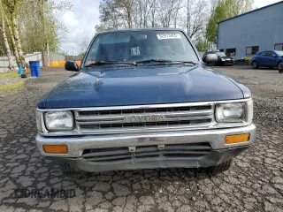 1990 Toyota Pickup DX с VIN JT4RN81P7L5065454, выставлен на аукционе Copart как лот 52913465 с пробегом 366 591 миль миль и Списание • Salvage title. История ставок и продаж доступна на DreamBid. Изображение 5.