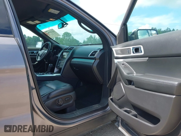 2014 Ford Explorer XLT z VIN 1FM5K7D86EGA01396, wystawiony jako IAAI lot #42123769 z przebiegiem 159 559 mil mil oraz . Historia ofert i sprzedaży dostępna na DreamBid. Obrazek 5.