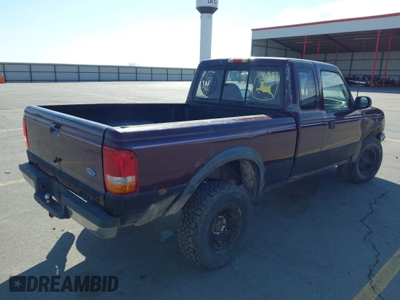 1994 Ford Ranger Splash with VIN 1FTCR15X3RPC11809, listed as a IAAI auction lot 41878268 with 252,657 mi miles. Bid and sale history available at carsss.com. Image 4.