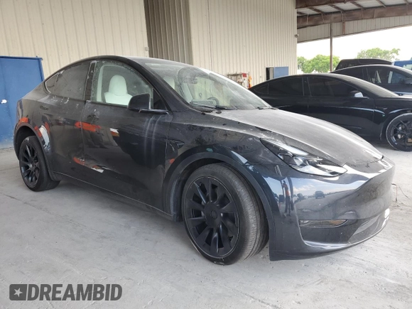 2024 Tesla Model Y с VIN 7SAYGDED3RF044335, выставлен на аукционе Copart как лот 58263265 с пробегом Не указан миль и Списание • Salvage title. История ставок и продаж доступна на DreamBid. Изображение 4.