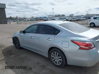 2015 Nissan Altima 2.5 S with VIN 1N4AL3AP3FN864728, listed as a IAAI auction lot 41851923 with 78,840 mi miles. Bid and sale history available at carsss.com. Image 3.
