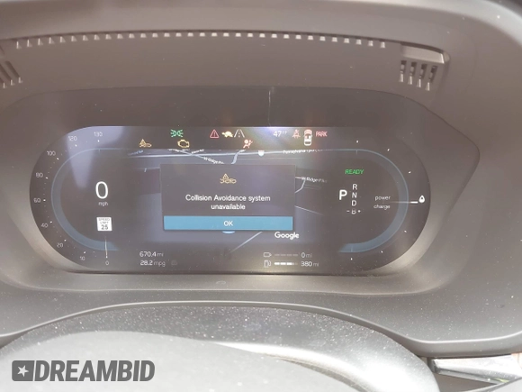 2024 Volvo XC60 Recharge Plug-In Hybrid Plus Dark Theme with VIN YV4H60DL1R1763252, listed as a IAAI auction lot 41731933 with 8,959 mi miles. Bid and sale history available at carsss.com. Image 7.
