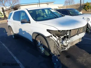 2020 Chevrolet Traverse LS with VIN 1GNERFKW0LJ104557, listed as a IAAI auction lot 41582961 with 49,695 mi miles. Bid and sale history available at carsss.com. Image 1.