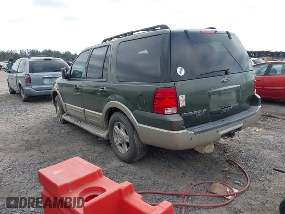 2005 Ford Expedition Eddie Bauer with VIN 1FMFU185X5LB10902, listed as a IAAI auction lot 41184953 with 246,143 mi miles. Bid and sale history available at carsss.com. Image 3.