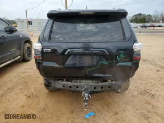 2018 Toyota 4Runner SR5 with VIN JTEZU5JR0J5170672, listed as a Copart auction lot 43738045 with 149,246 mi miles and Salvage Title. Bid and sale history available at carsss.com. Image 6.