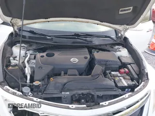2013 Nissan Altima SV with VIN 1N4AL3AP0DC209287, listed as a IAAI auction lot 42710785 with 222,144 mi miles and . Bid and sale history available at DreamBid. Image 10.