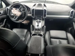 2018 Porsche Cayenne GTS with VIN WP1AD2A23JLA80283, listed as a Copart auction lot 61438135 with Not provided miles and Clean title. Bid and sale history available at DreamBid. Image 8.