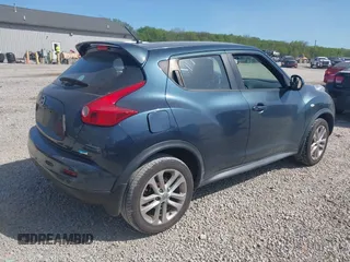 2014 Nissan Juke S with VIN JN8AF5MR3ET361144, listed as a IAAI auction lot 42135959 with Not Provided miles and . Bid and sale history available at carsss.com. Image 4.