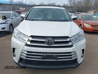 2017 Toyota Highlander LE with VIN 5TDBZRFH2HS409738, listed as a IAAI auction lot 41016417 with 150,417 mi miles and . Bid and sale history available at DreamBid. Image 12.