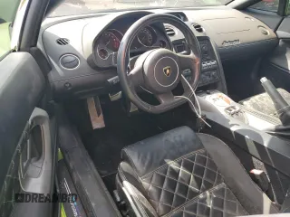 2013 Lamborghini Gallardo z VIN ZHWGU6BZ9DLA12793, wystawiony jako Copart lot #77525804 z przebiegiem 11 777 mil mil oraz Szkody całkowita. Historia ofert i sprzedaży dostępna na DreamBid. Obrazek 8.