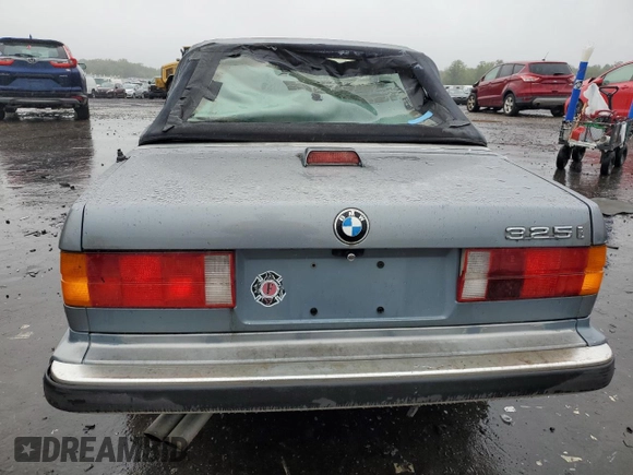 1988 BMW 3 Series z VIN WBABB2307J8861251, wystawiony jako Copart lot #72175254 z przebiegiem 168 465 mil mil oraz Szkoda całkowita • Salvage title. Historia ofert i sprzedaży dostępna na DreamBid. Obrazek 6.